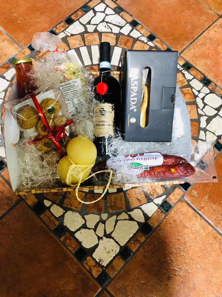 CESTO REGALO RASPADA LA CONFEZIONE 7 PRODOTTI