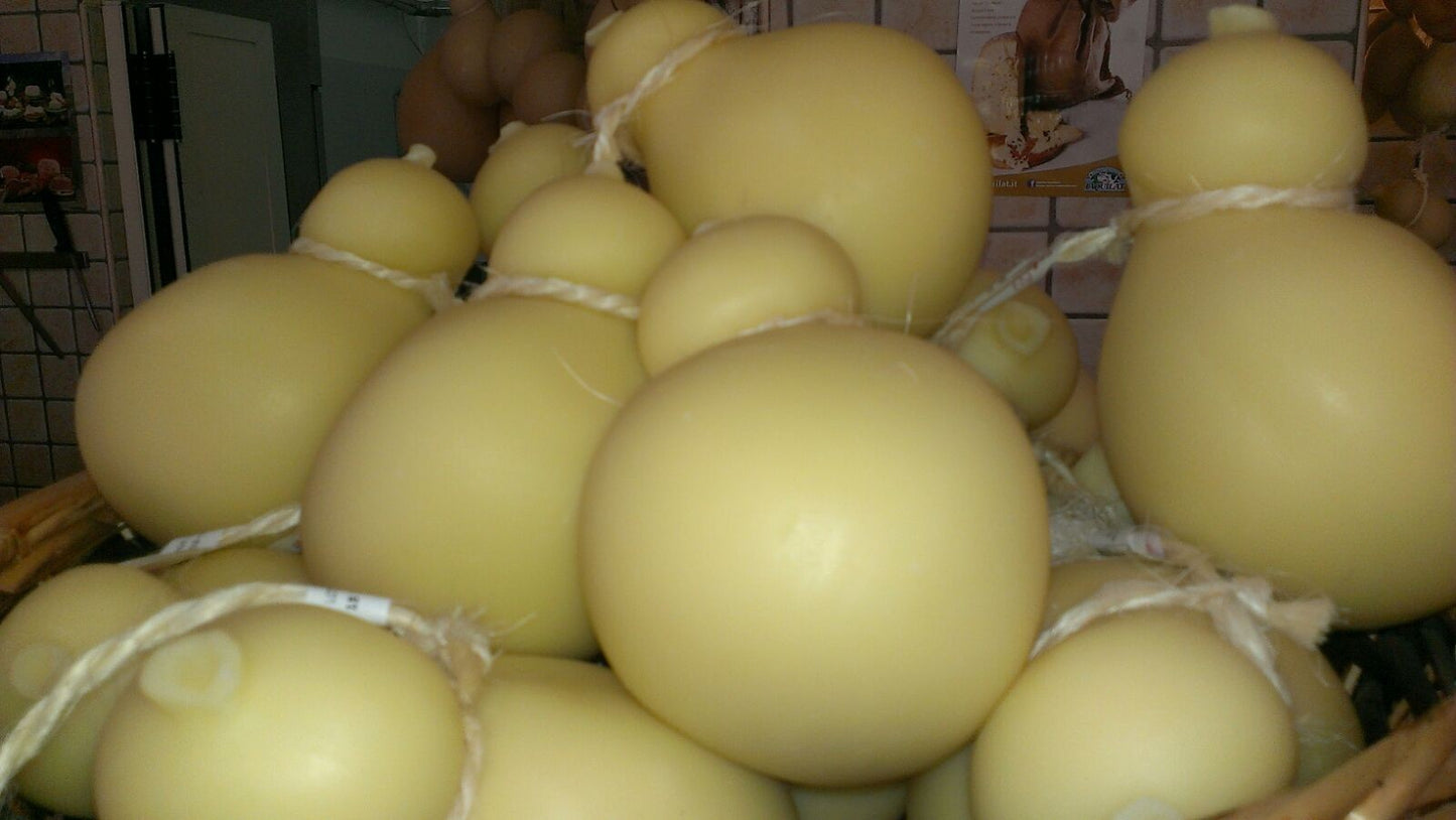 Caciocavallo Lucano - 1kg Circa