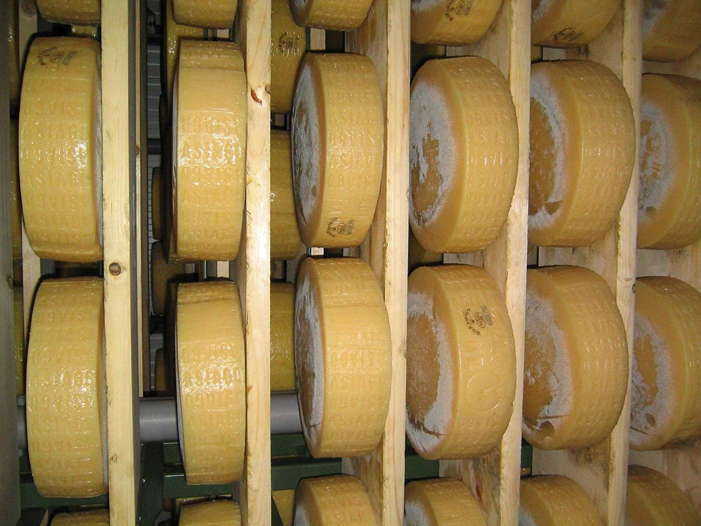 ASIAGO DOP FORMAGGIO DOLCE OFFERTA 1kg+1kg OMAGGIO