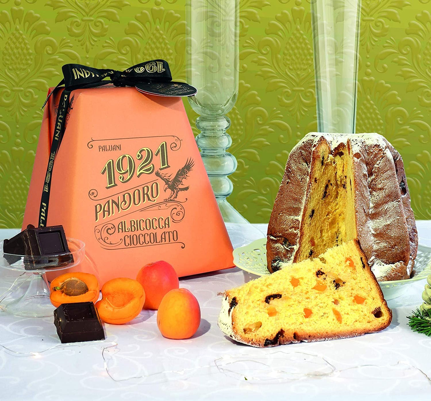 PALUANI Pandoro con Albicocca e Gocce di Cioccolato fondente, ricetta della tradizione rivisitata, lievitazione naturale, ingred