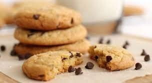 BISCOTTI CON GOCCIE DI CIOCCOLATO DI ALTAMURA 2 Conf. kg. 0,400