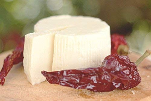 Cestino Formaggi: Pecorino, caciocavallo o provolone, scamorza, cacioricotta pugliese