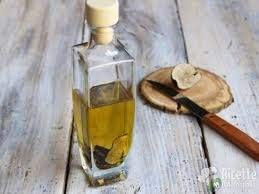 OLIO AL TARTUFO BIANCO la Conf.250 ml.