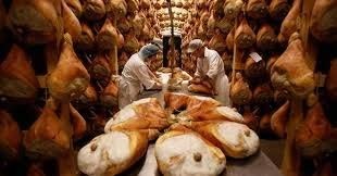 Prosciutto Crudo Dissosato San Marco Lion conf da 2 Pezzi Kg. 13,00/14,00 il Cartone Offerta € 159,00