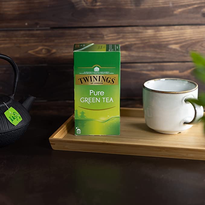 Twinings, Pure Green Tea, Pregiato Tè Verde Orientale, Delicato e Rinfrescante, con Caffeina, Infusi e Tisane, Confezione da 75 Filtri
