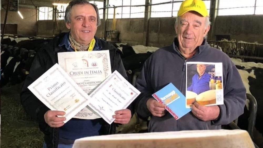 Parmigiano Reggiano Dop 10 Anni 500gr | Stravecchio | Azienda Agricola Bonat | Gourmet Foods | Formaggio Tipico | Idee Regalo