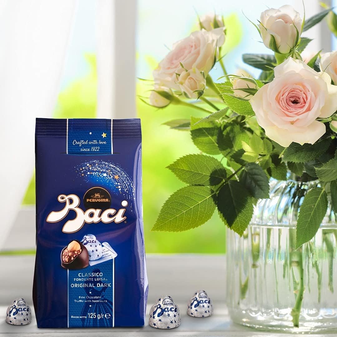 Baci Perugina Classico Cioccolatini Fondente Luisa con Gianduia Nocciola, 125g