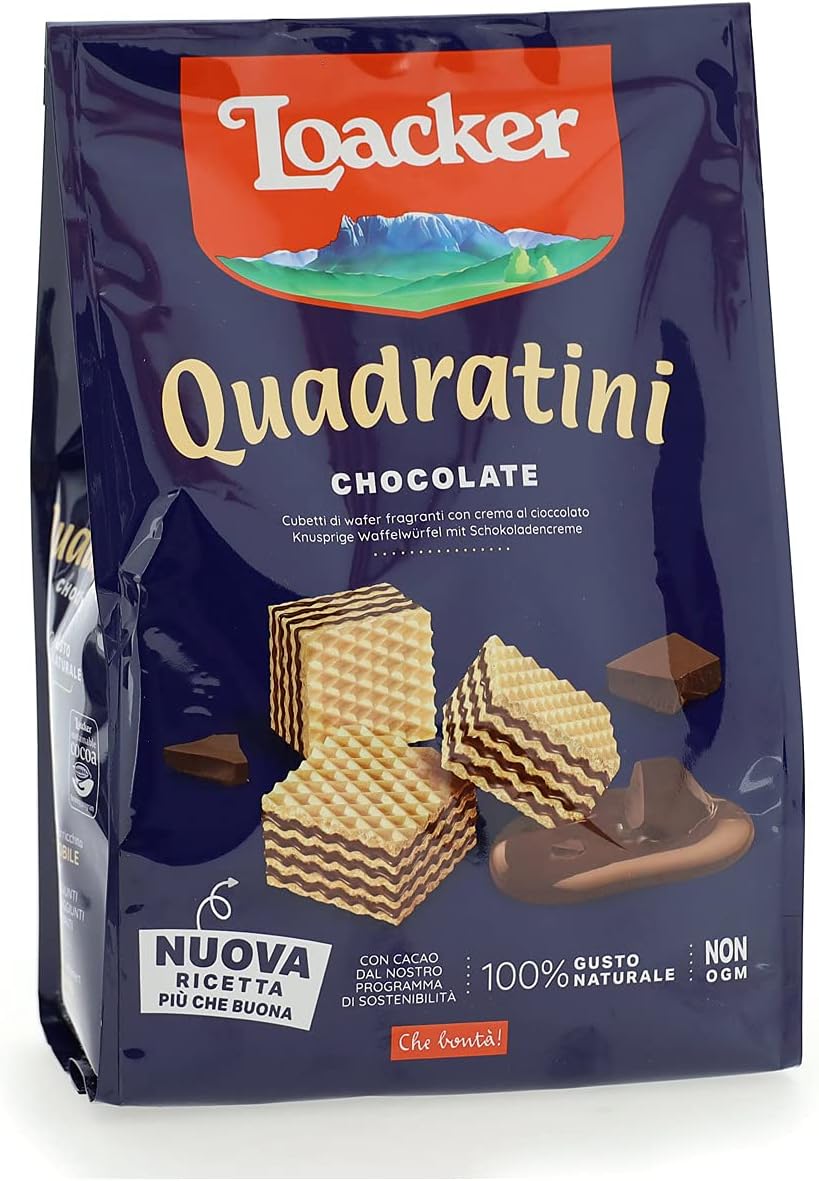 Loacker Quadratini Chocolate, Fragranti Strati di Cialde di Wafer Farciti con Crema al Cacao e Cioccolato, Merenda e Snack, 1 Confezione da 250g