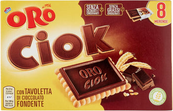 Oro Ciok, Biscotto con Tavoletta di Cioccolato Fondente, Merenda Semplice e Golosa, Fonte Naturale di Fibre, Senza Coloranti e Conservanti, 200g (8 monoporzioni da 25g)