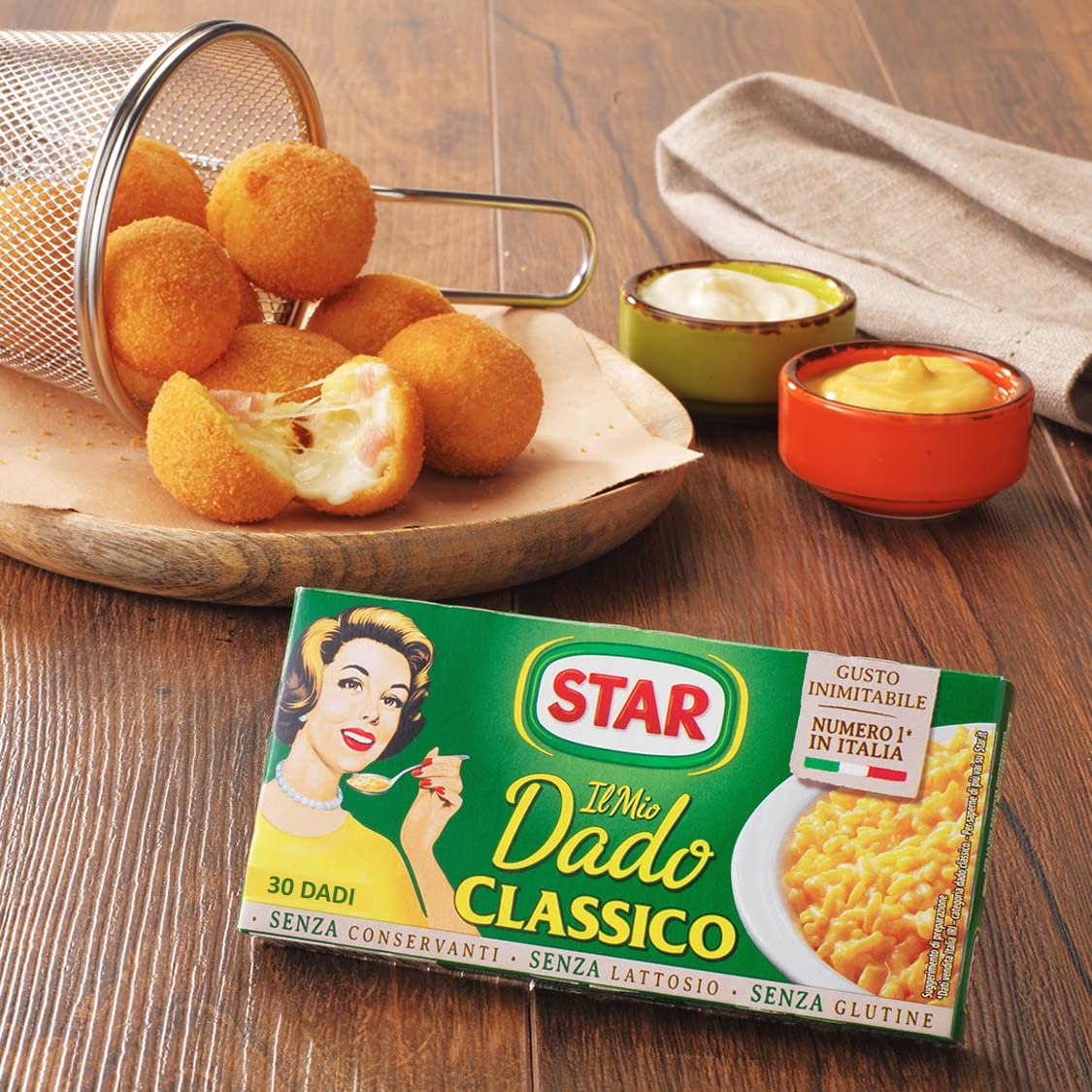 STAR Il Mio Dado Classico, Ricco di Sapore, Verdure e Olio Extravergine d'Oliva, 30 Dadi, 300gr, senza conservanti, senza lattosio e senza glutine. Ottimo insaporitore per ogni ricetta