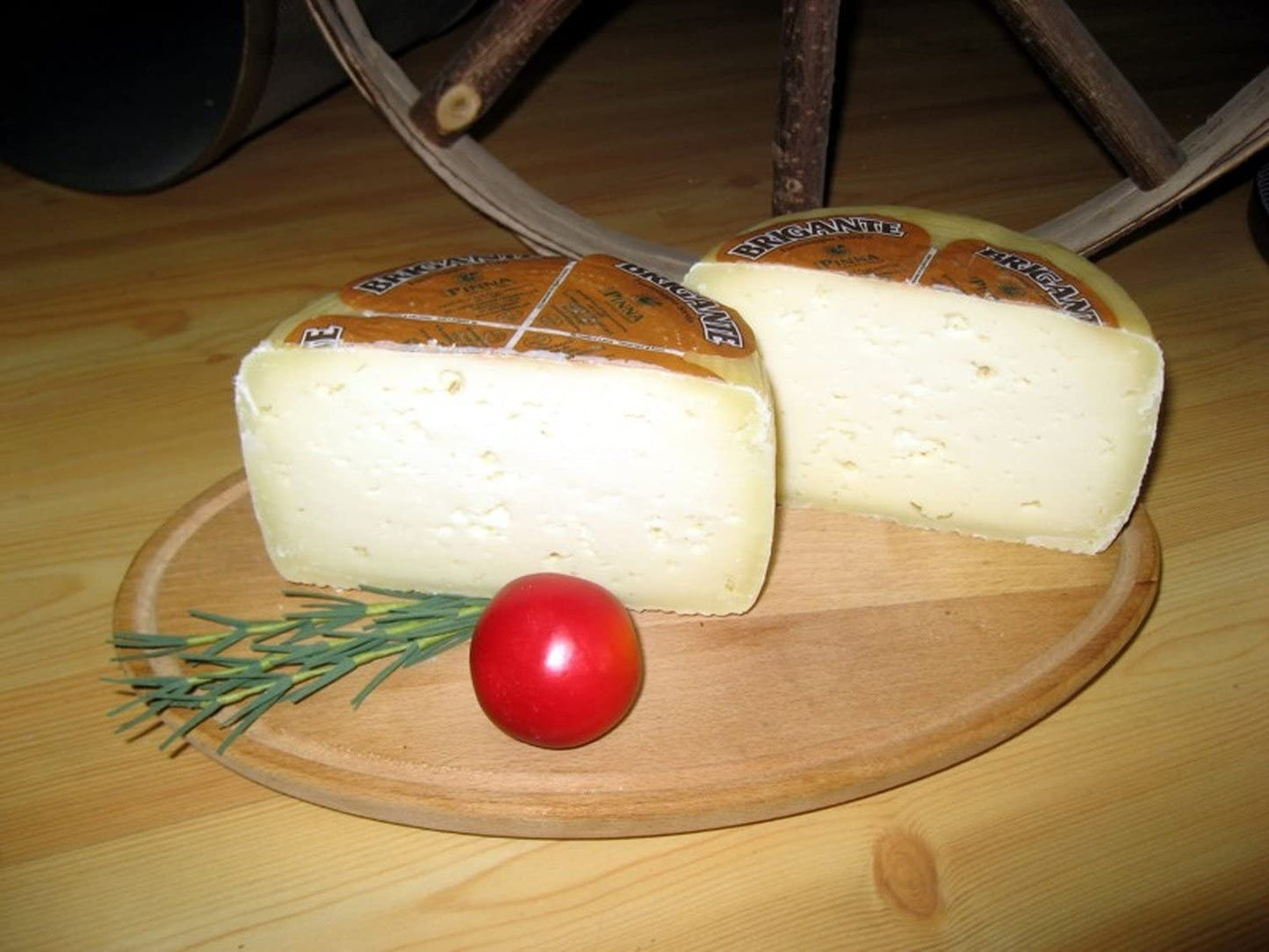 Formaggio "Brigante" 750 gr.