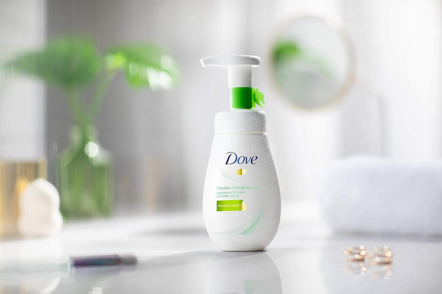 Dove Mousse Detergente Viso Purificante, per Pelli Miste e Grasse, 160 ml