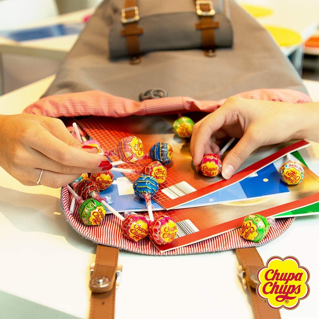 Chupa Chups Margherita, Confezione Speciale, Gusti Assortiti Frutta e Cola, Senza Glutine, Idea Regalo per Feste e Compleanni, Ottimo come Idea Regalo Per Natale, Box Regalo con 30 Lollipop