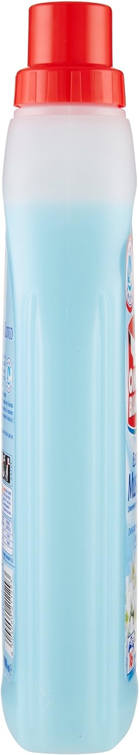 Omino Bianco - Detersivo a Mano e Lavatrice, Essenza Muschio Bianco - 4 flaconi da 1000 ml [4 l]