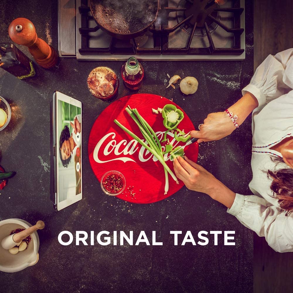 Coca-Cola Original Taste – 1 Bottiglia da 1.5 L, Tutto il Gusto Originale di Coca-Cola in bottiglia PET 100% Riciclabile, Bevanda Analcolica