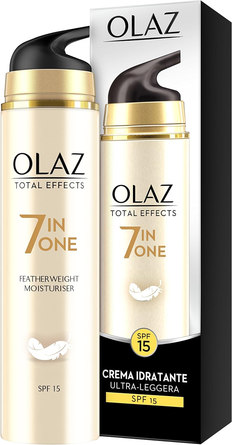 Olaz Total Effects Crema Viso Idratante Giorno Antirughe, 7 Benefici in 1, Protezione Solare SPF15, Texture Leggera, non Unge, con Niacinamide, Vitamina C e Vitamina E, Profumo Delicato  - 50 ml