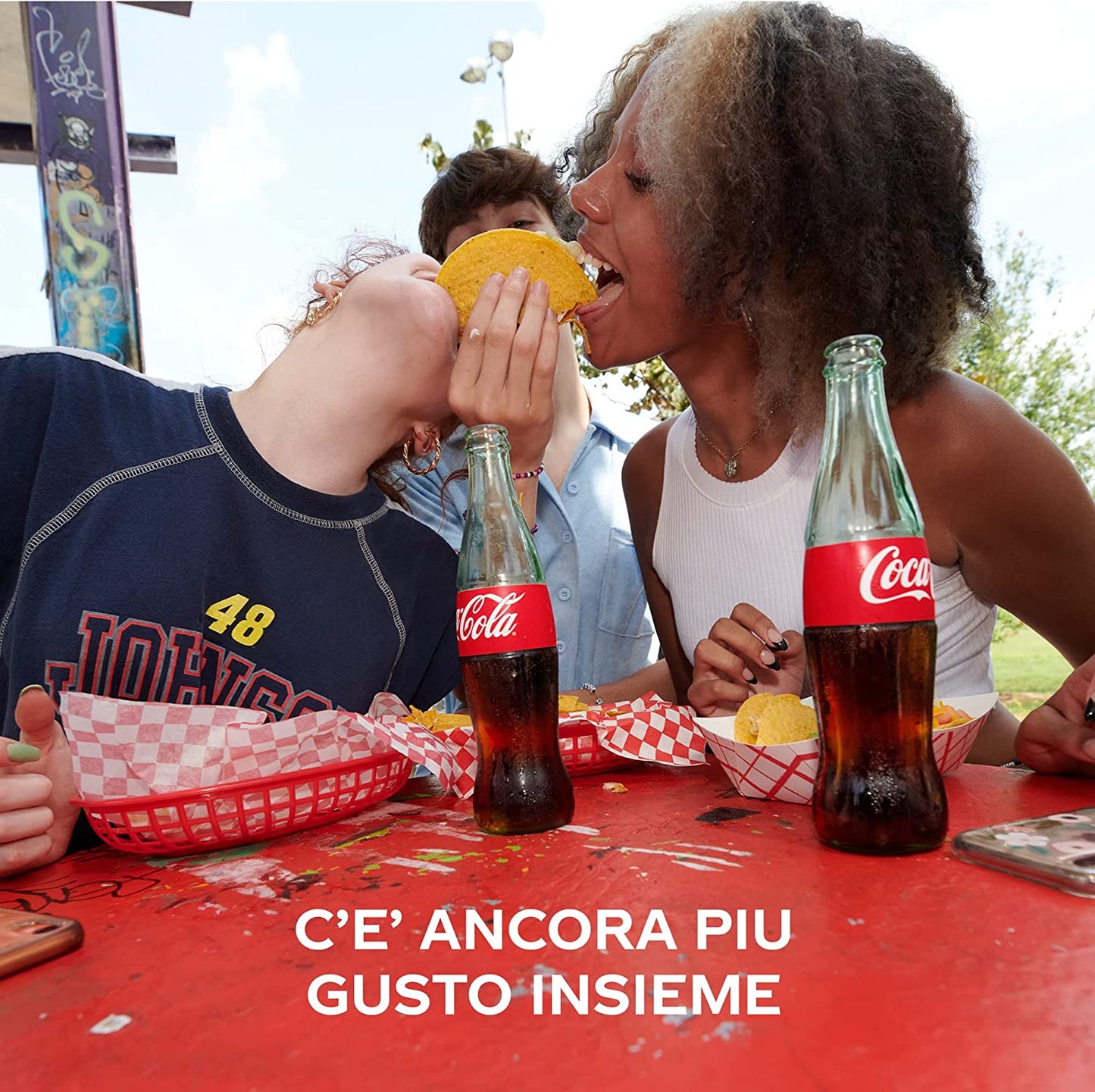 Coca-Cola Original Taste – 1 Bottiglia da 1.5 L, Tutto il Gusto Originale di Coca-Cola in bottiglia PET 100% Riciclabile, Bevanda Analcolica