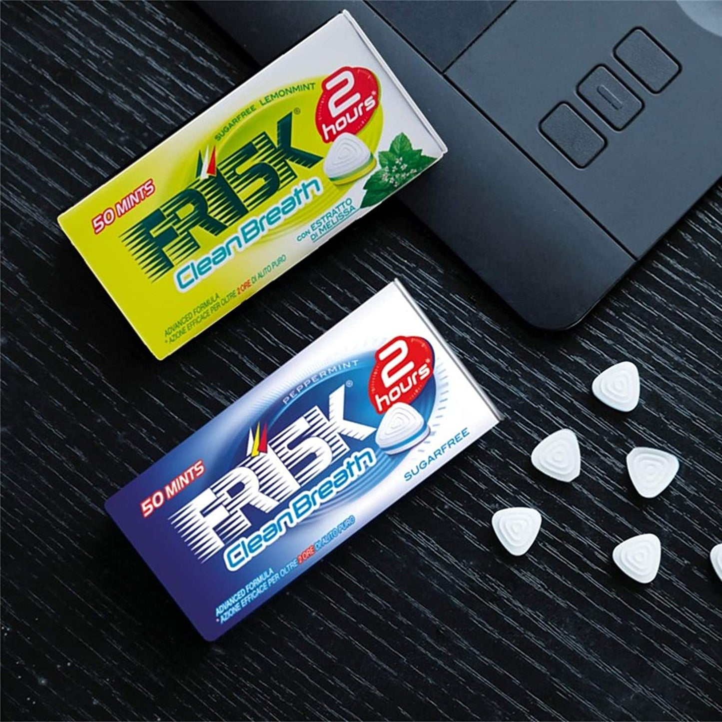 Frisk Clean Breath Caramelle al Gusto Lemonmint, senza Zucchero e senza Glutine, Azione Alito Puro, Confezione da 12 Astucci in Metallo